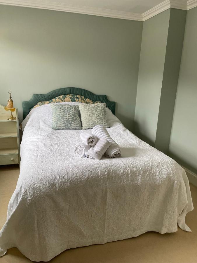 Circus Mews Townhouse:2 Beds:2 En-Suite Baths:Parking:City Centre:Quiet Area Экстерьер фото