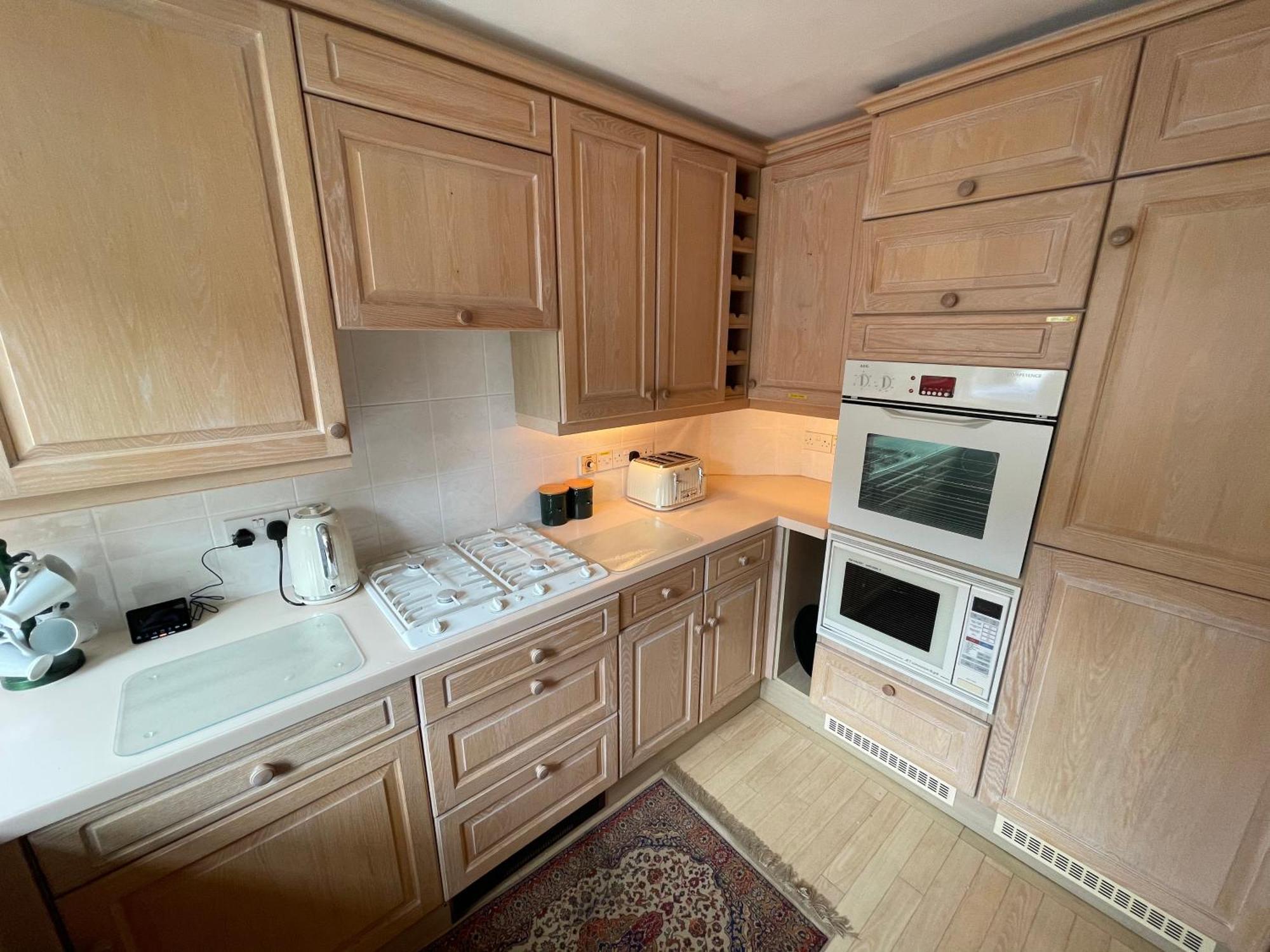 Circus Mews Townhouse:2 Beds:2 En-Suite Baths:Parking:City Centre:Quiet Area Экстерьер фото