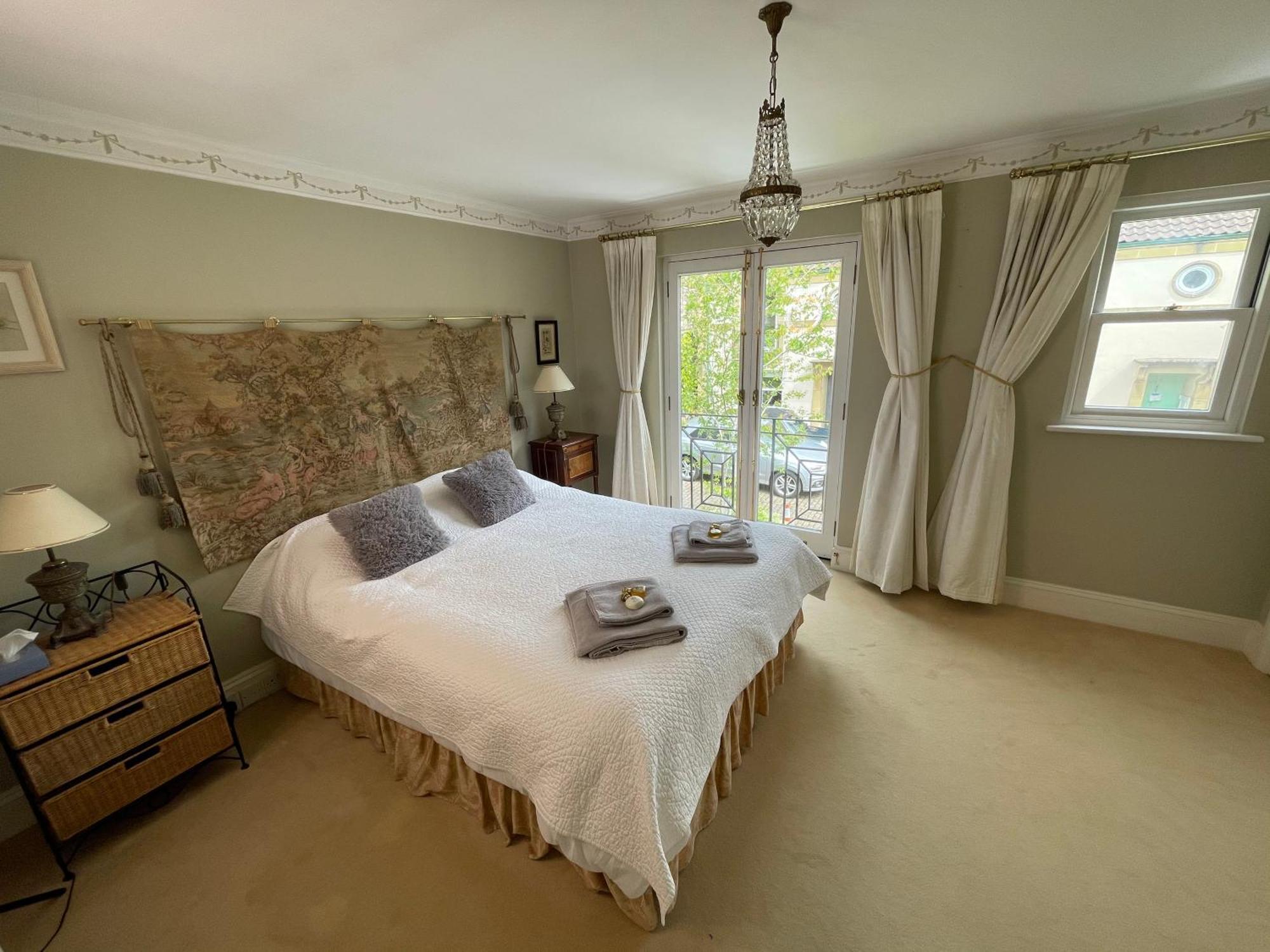 Circus Mews Townhouse:2 Beds:2 En-Suite Baths:Parking:City Centre:Quiet Area Экстерьер фото