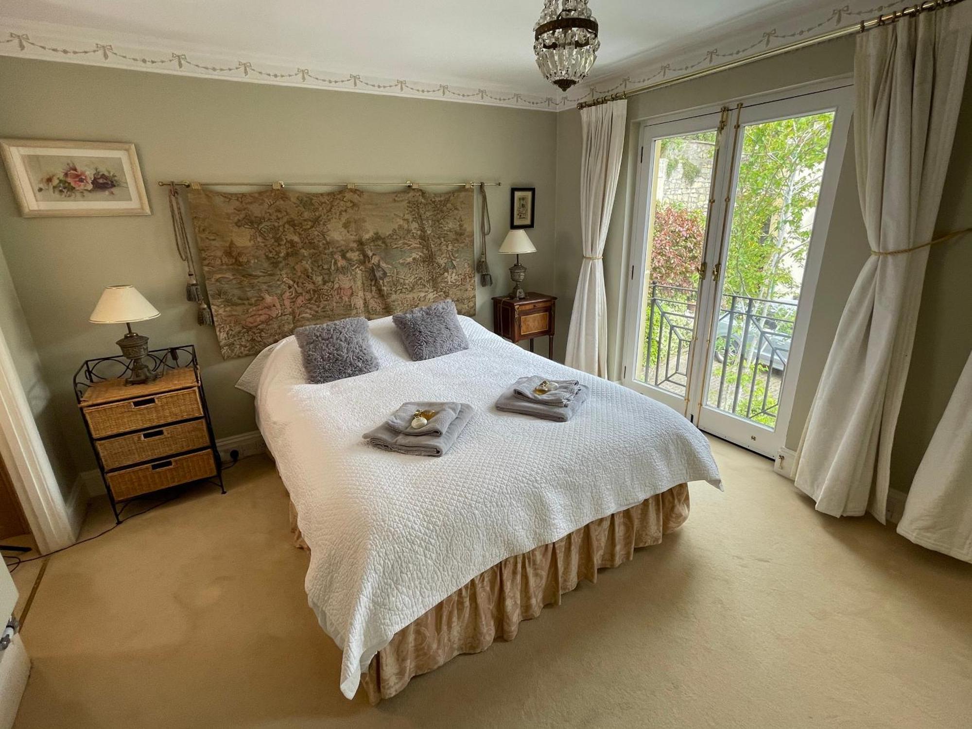 Circus Mews Townhouse:2 Beds:2 En-Suite Baths:Parking:City Centre:Quiet Area Экстерьер фото